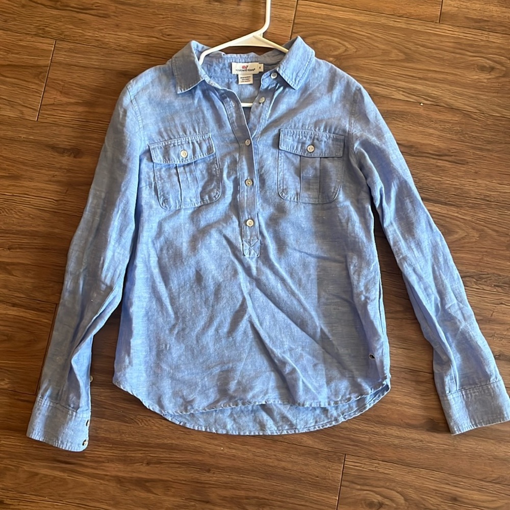 Vineyard Vines chambray shirt